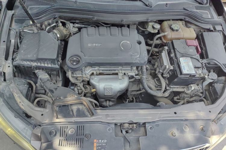 Used Buick GT 2015 15N Automatic Entry-Level Trim Engine Bay