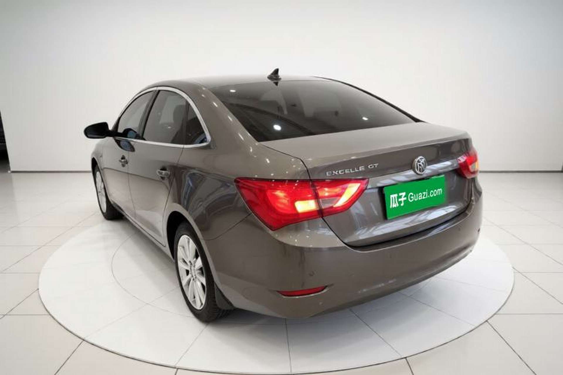 Used Buick GT 2015 15N Automatic Elite Version Exterior 2