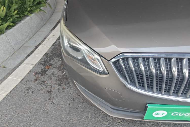 Used Buick GT 2015 15N Automatic Elite Version Right Front Headlight