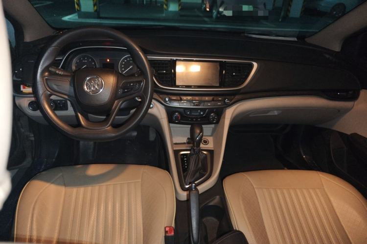 Used Buick GT 2015 15N Automatic Entry-Level Trim Center Console