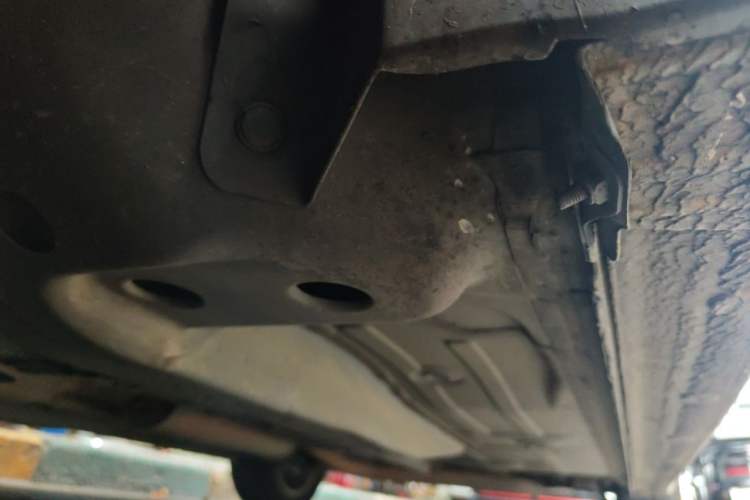 Used Buick GT 2015 15N Automatic Deluxe Edition Chassis Front Left
