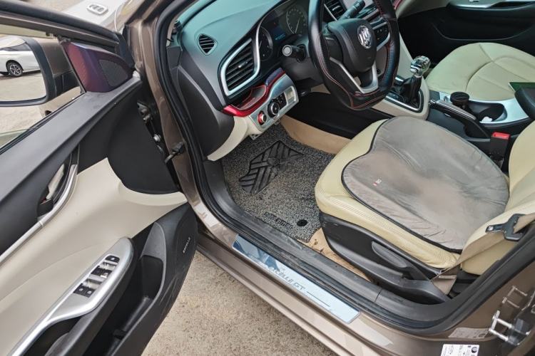 Used Buick GT 2015 15N Automatic Entry-Level Trim Driver Seat