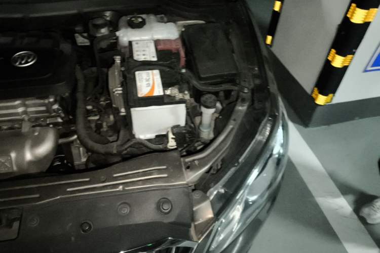 Used Buick GT 2015 15N Automatic Elite Version Engine Bay Left