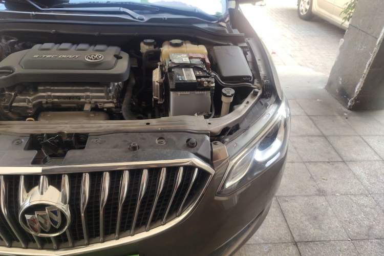 Used Buick GT 2015 15N Automatic Elite Version Engine Bay Left
