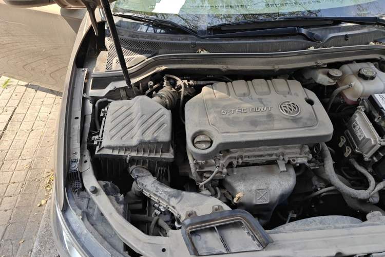 Used Buick GT 2015 15N Automatic Elite Version Engine Bay Right