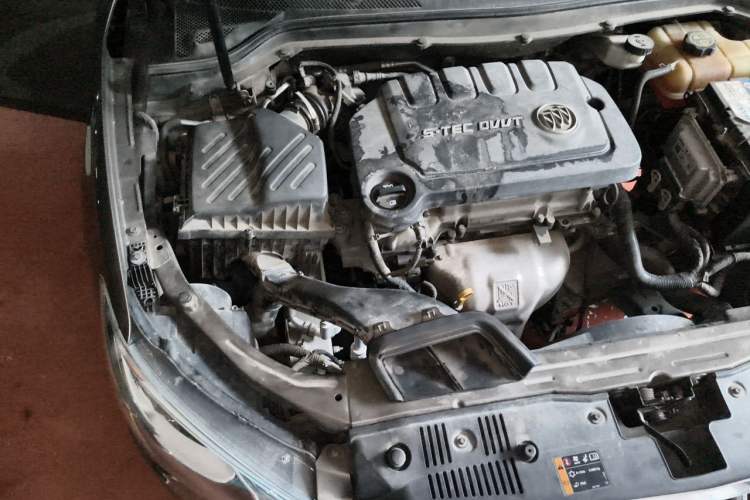 Used Buick GT 2015 15N Manual Elite Edition Engine Bay Right
