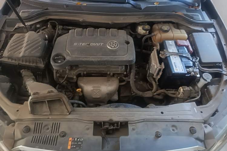 Used Buick GT 2015 15N Automatic Deluxe Edition Engine Bay