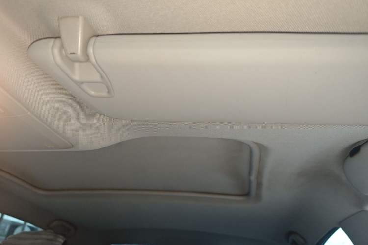 Used Buick GT 2015 15N Automatic Deluxe Edition Headliner
