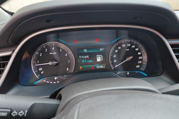 Used Buick GT 2015 15N Automatic Deluxe Edition Instrument Cluster