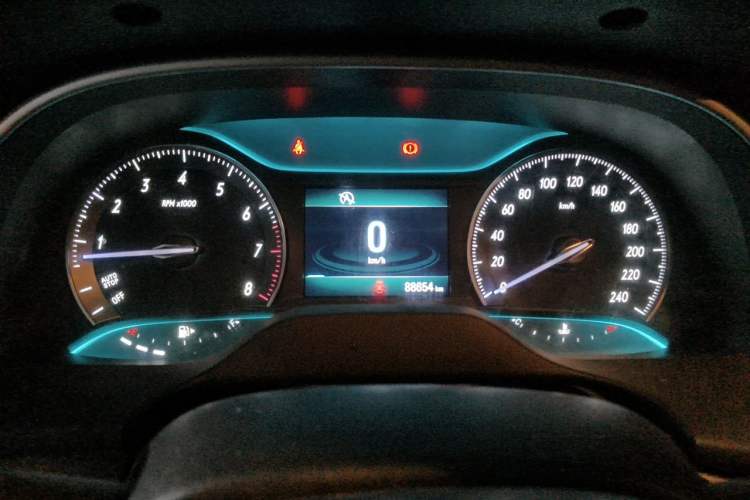 Used Buick GT 2015 15N Manual Elite Edition Instrument Cluster