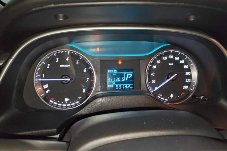 Used Buick GT 2015 15N Automatic Entry-Level Trim Instrument Cluster