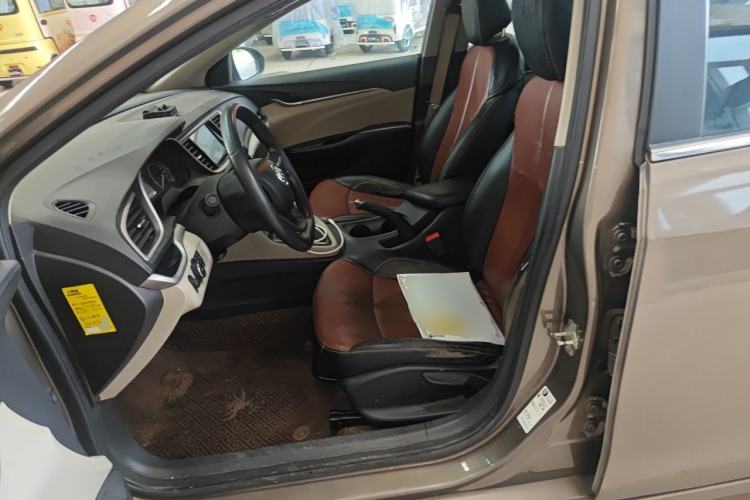 Used Buick GT 2015 15N Automatic Elite Version Left Front Seat