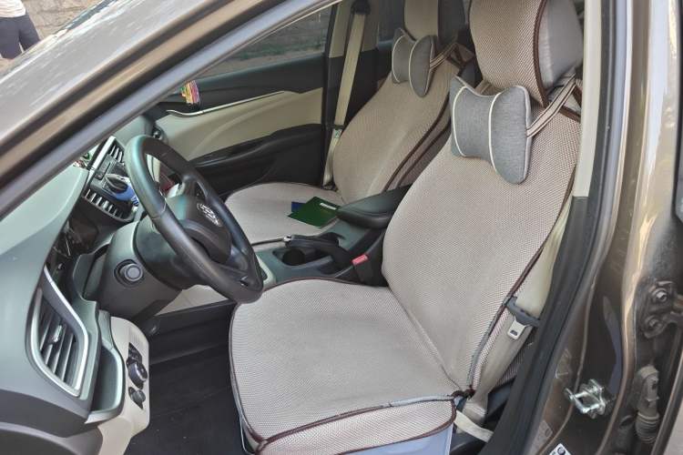 Used Buick GT 2015 15N Automatic Elite Version Left Front Seat