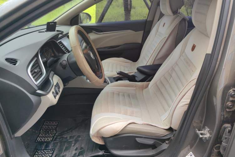 Used Buick GT 2015 15N Automatic Elite Version Left Front Seat