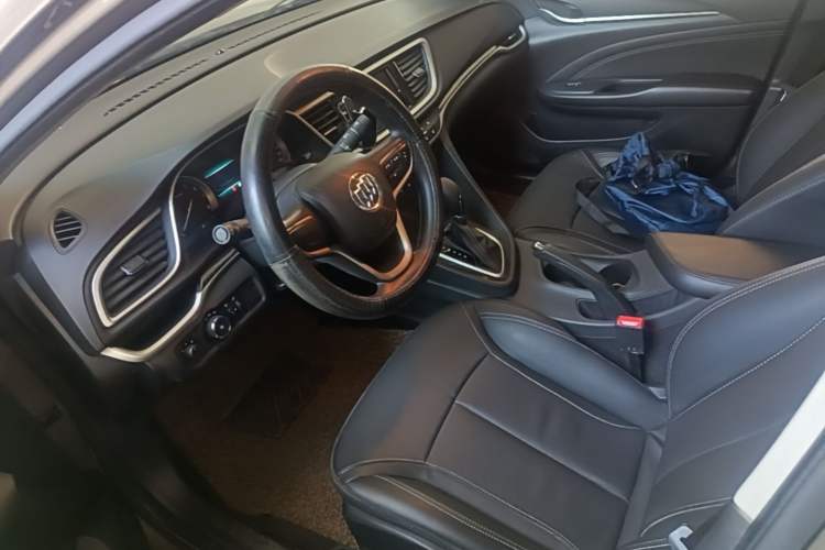 Used Buick GT 2015 15N Automatic Deluxe Edition Left Front Seat