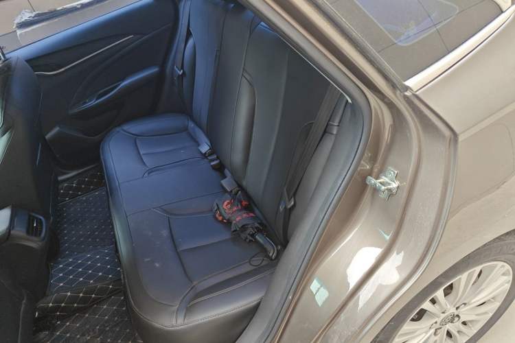 Used Buick GT 2015 15N Automatic Deluxe Edition Left Rear Seat