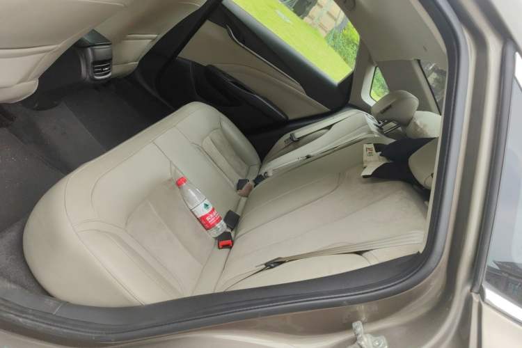 Used Buick GT 2015 15N Automatic Deluxe Edition Left Rear Seat