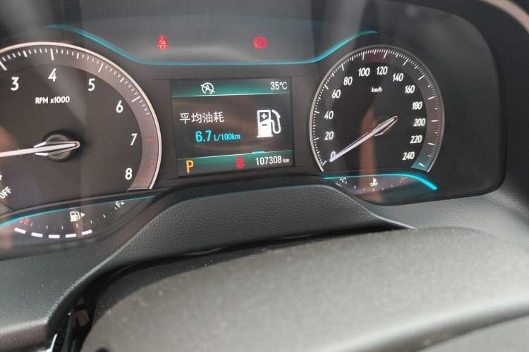 Used Buick GT 2015 15N Automatic Deluxe Edition Odometer Close Up