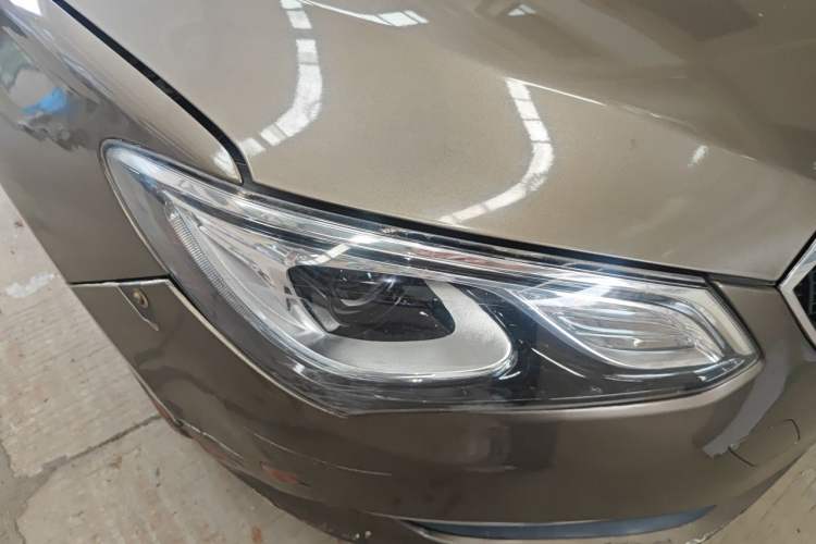 Used Buick GT 2015 15N Automatic Elite Version Right Front Headlight