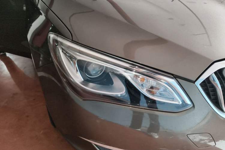 Used Buick GT 2015 15N Manual Elite Edition Right Front Headlight