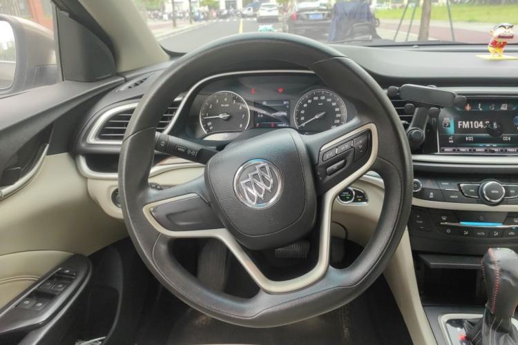 Used Buick GT 2015 15N Automatic Deluxe Edition Steering Wheel