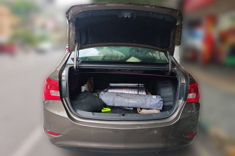 Used Buick GT 2015 15N Automatic Deluxe Edition Trunk
