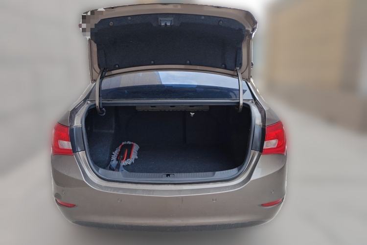 Used Buick GT 2015 15N Automatic Deluxe Edition Trunk