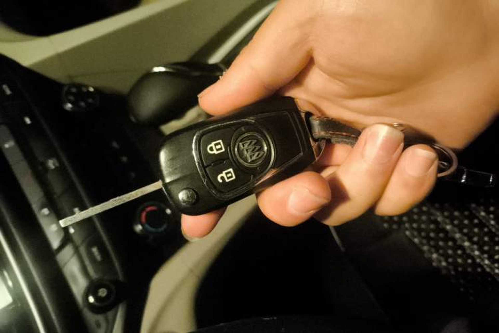 Used Buick GT 2015 15N Automatic Elite Version Vehicle Key