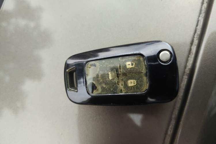 Used Buick GT 2015 15N Automatic Deluxe Edition Vehicle Key