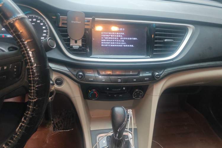 Used Buick GT 2015 15N Automatic Elite Version Audio And AC Panel