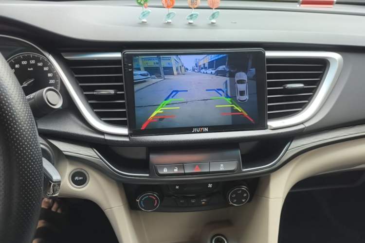 Used Buick GT 2015 15N Automatic Elite Version Audio And AC Panel