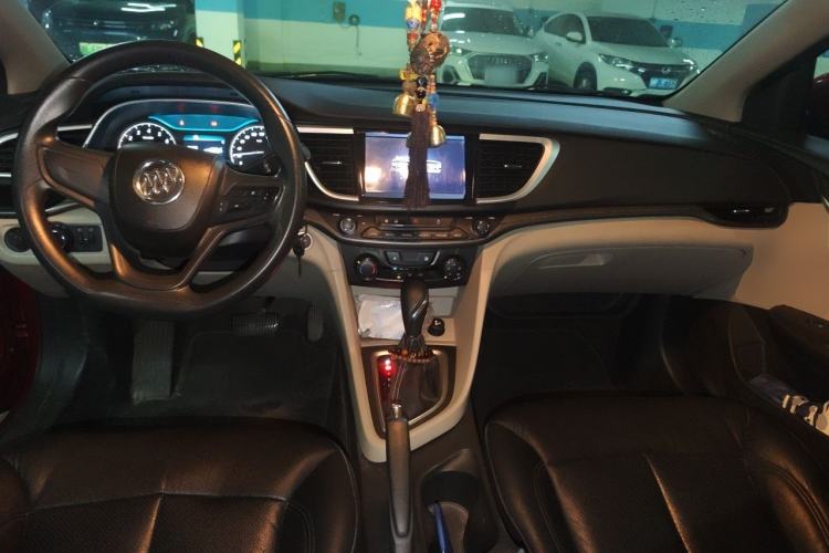 Used Buick GT 2015 15N Automatic Elite Version Center Console