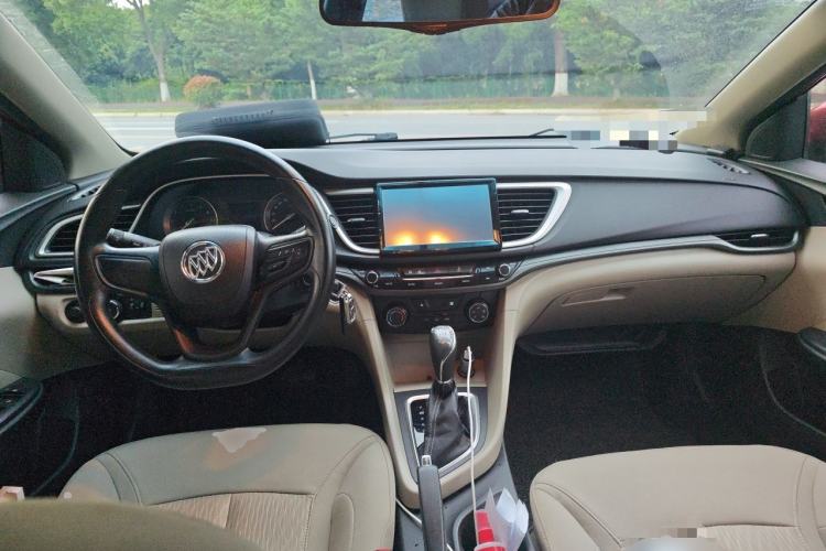 Used Buick GT 2015 15N Automatic Elite Version Center Console