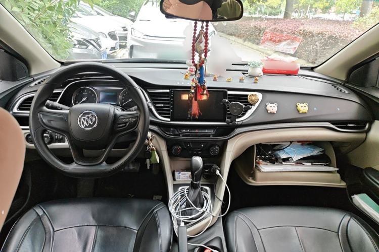 Used Buick GT 2015 15N Automatic Elite Version Center Console