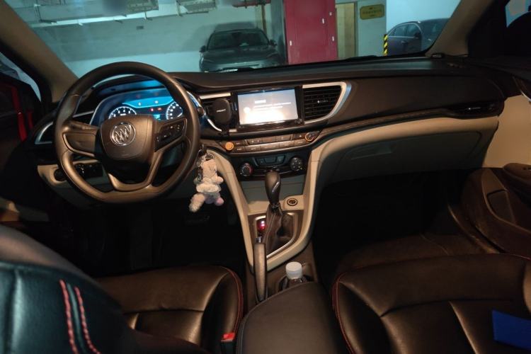 Used Buick GT 2015 15N Automatic Entry-Level Trim Center Console