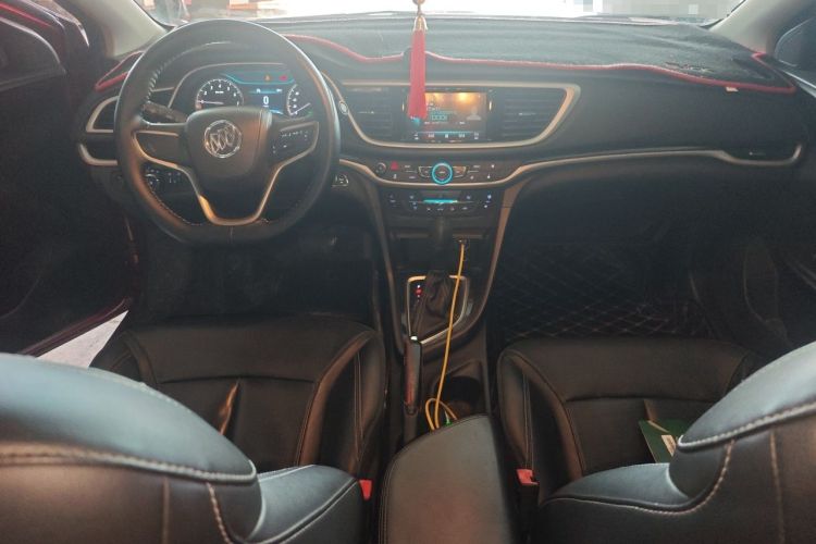 Used Buick GT 2015 15N Automatic Deluxe Edition Center Console