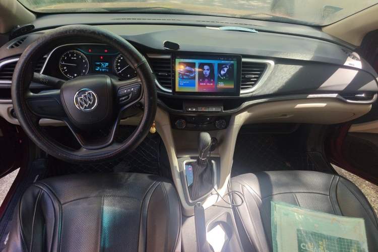 Used Buick GT 2015 15N Automatic Entry-Level Trim Center Console