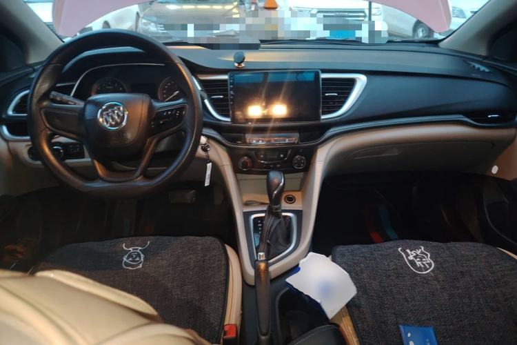 Used Buick GT 2015 15N Automatic Elite Version Center Console