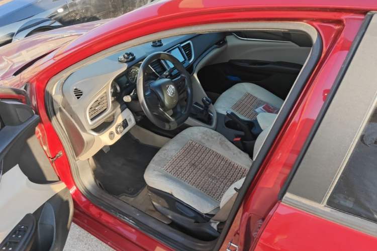 Used Buick GT 2015 15N Manual Elite Edition Driver Seat