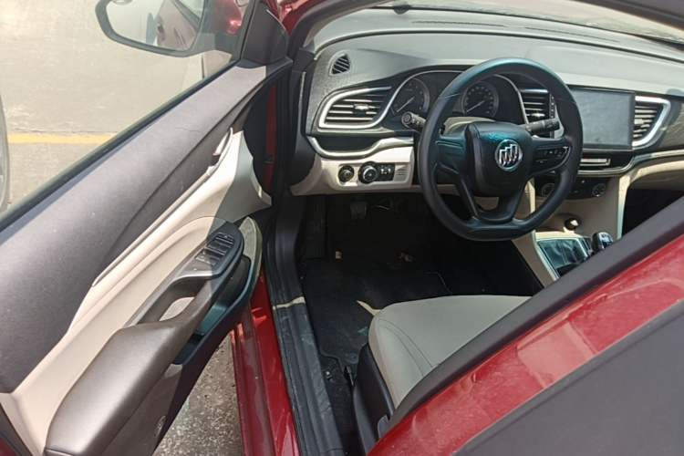 Used Buick GT 2015 15N Manual Elite Edition Driver Seat