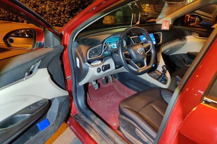 Used Buick GT 2015 15N Manual Luxury Version Driver Seat