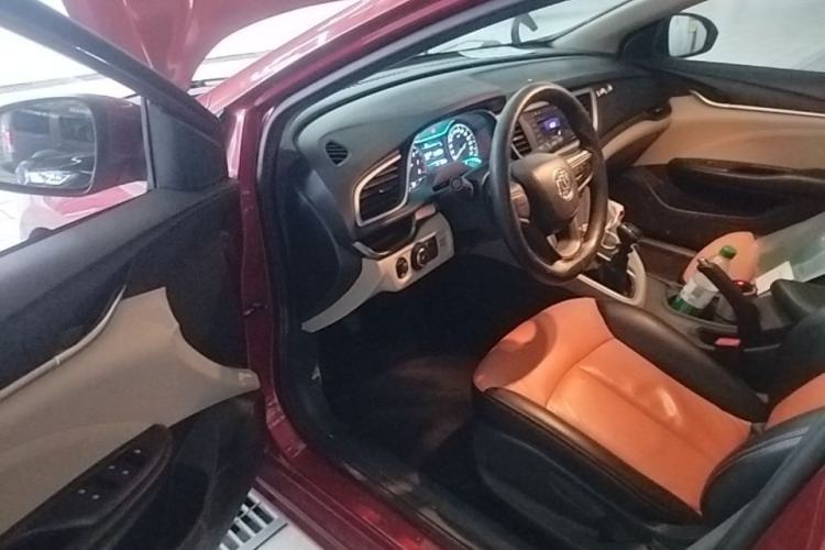 Used Buick GT 2015 15N Manual Elite Edition Driver Seat