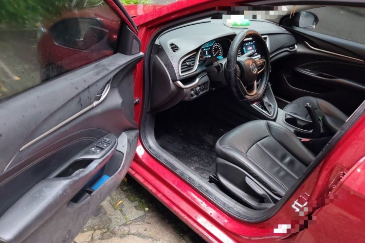 Used Buick GT 2015 15N Automatic Deluxe Edition Driver Seat