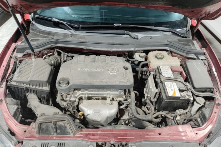 Used Buick GT 2015 15N Automatic Deluxe Edition Engine Bay