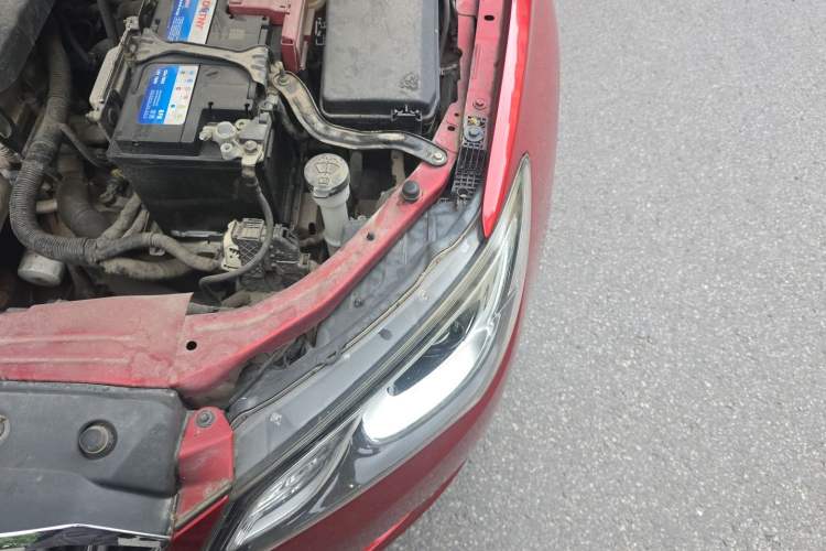 Used Buick GT 2015 15N Automatic Deluxe Edition Engine Bay Left