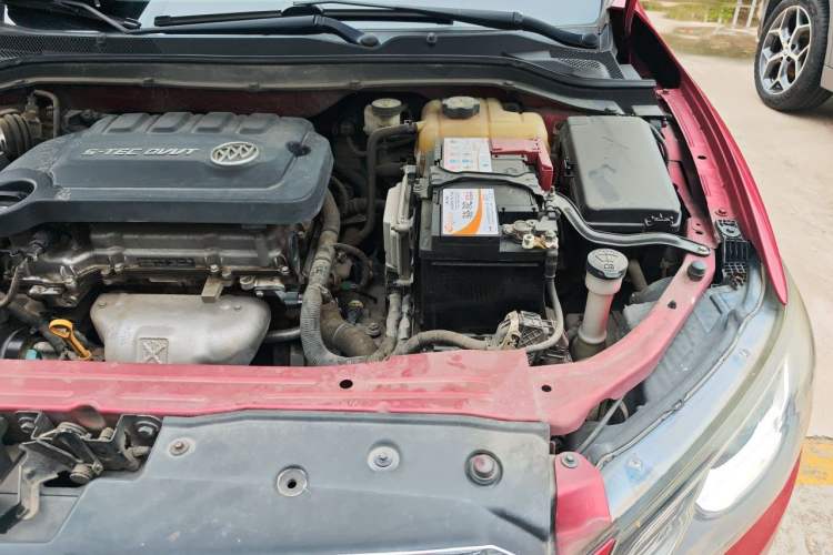 Used Buick GT 2015 15N Automatic Deluxe Edition Engine Bay Left