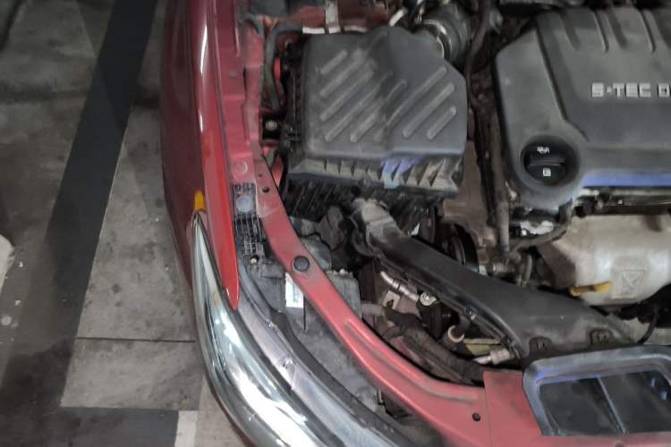 Used Buick GT 2015 15N Automatic Elite Version Engine Bay Right