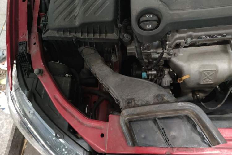 Used Buick GT 2015 15N Automatic Deluxe Edition Engine Bay Right