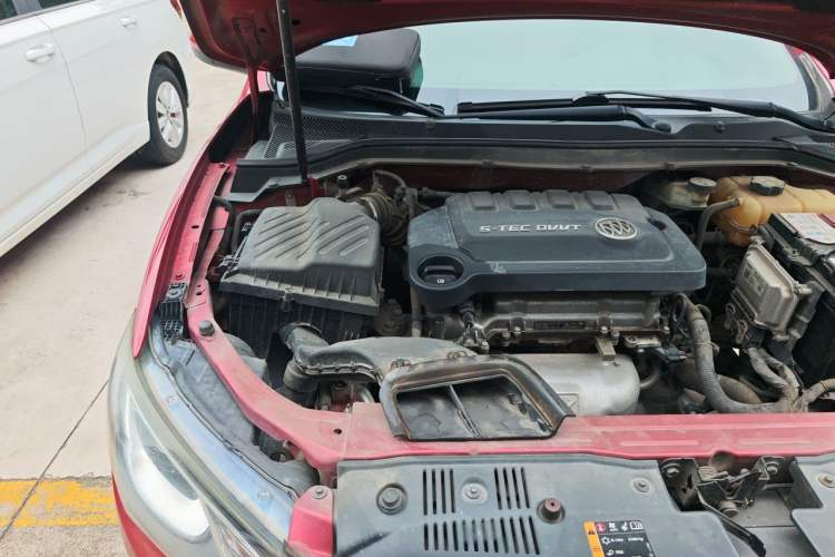 Used Buick GT 2015 15N Automatic Deluxe Edition Engine Bay Right