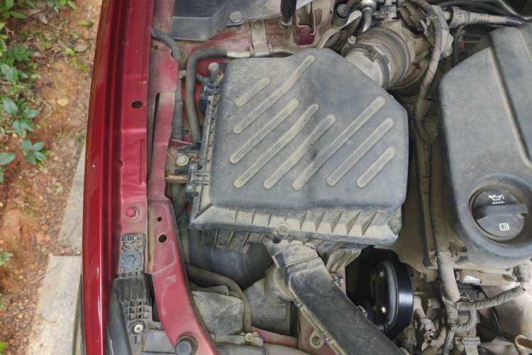 Used Buick GT 2015 15N Automatic Elite Version Engine Bay Right